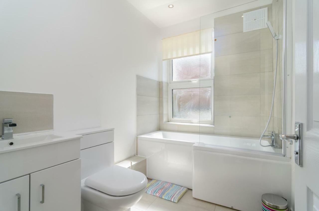 Alabama Place Plumstead  Extérieur photo